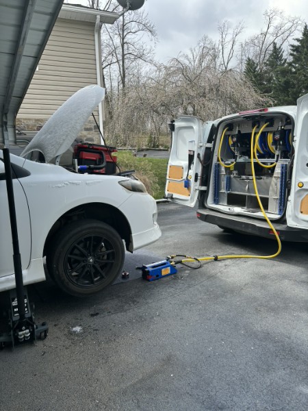 Apex Mobile Oil Service at work